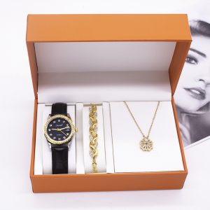 Reloj Mujer Nuevo Conjunto de regalo Collar Pulsera Conjunto de tres piezas