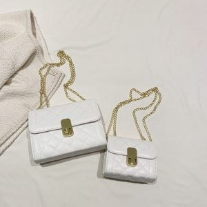 Bolsos de mujer con diseño de nicho simple y hombro a la moda con diamantes